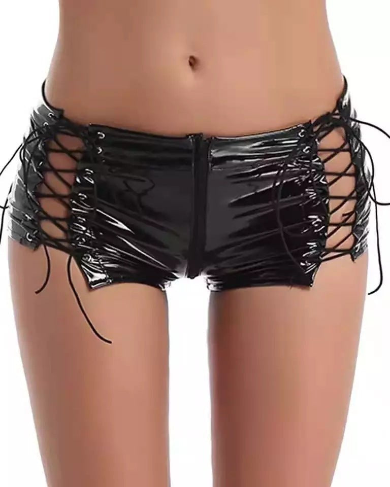 Show Him Who Is in Charge – 2 Piece Set with Panty