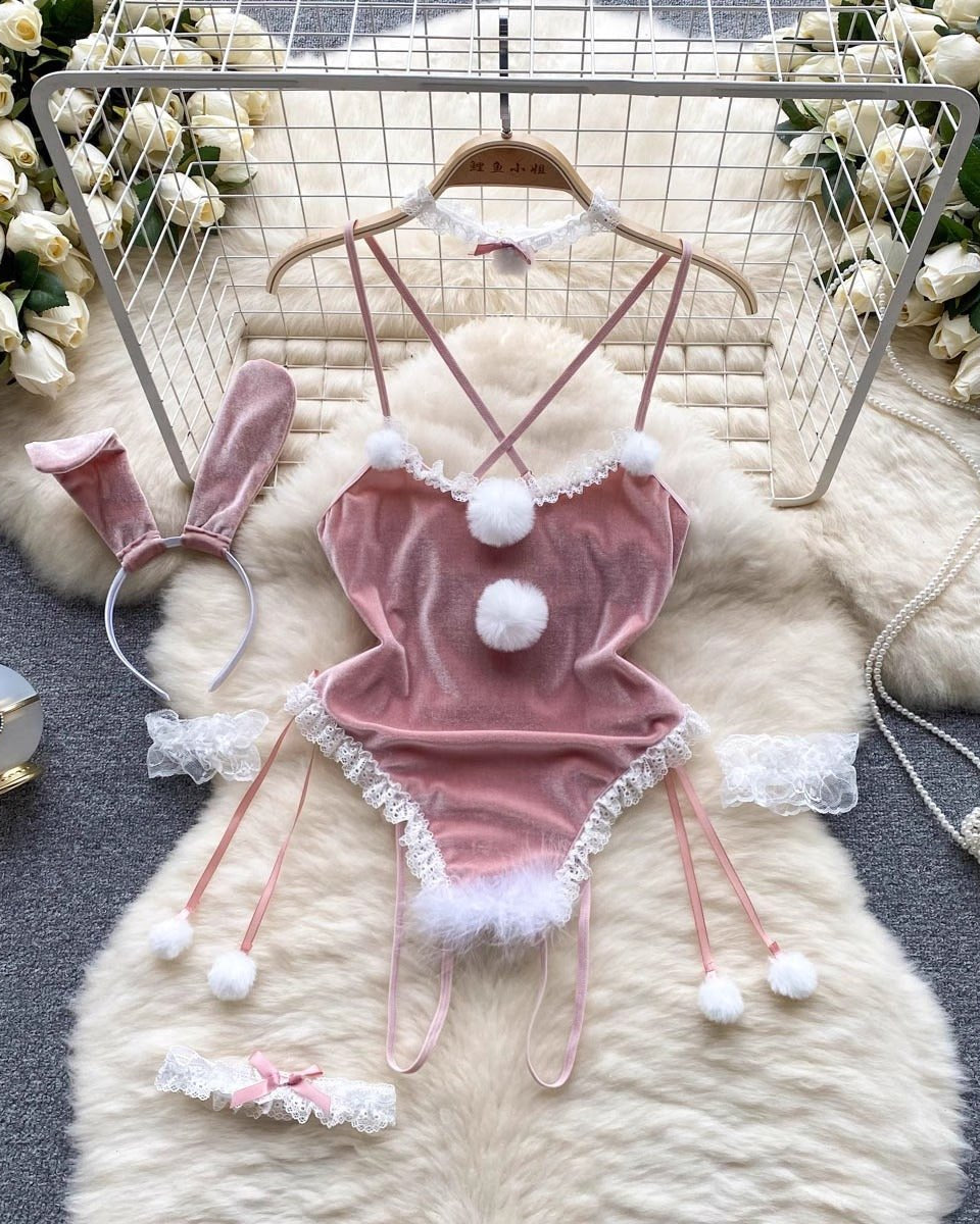 Make Velvet His Favourite Temptation – 4 Piece Set with Bunny Ears, Choker & Leg Garters