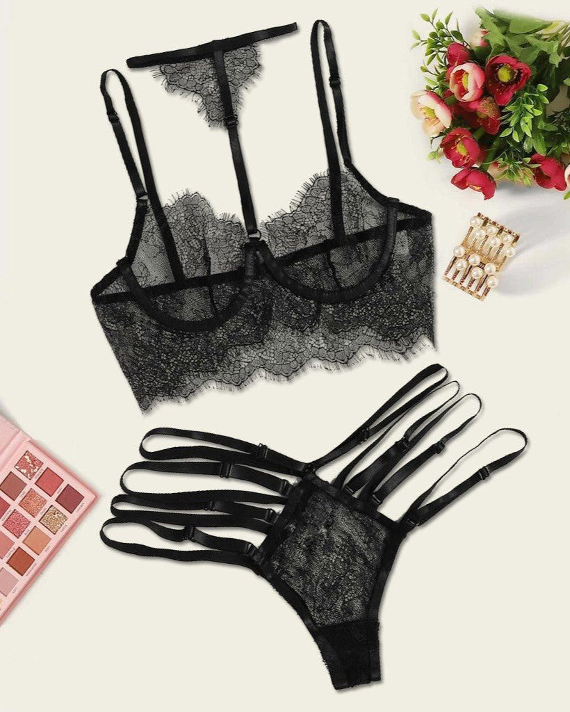 Make Him Chase Your Dark Side – 2 Piece Set with Panty