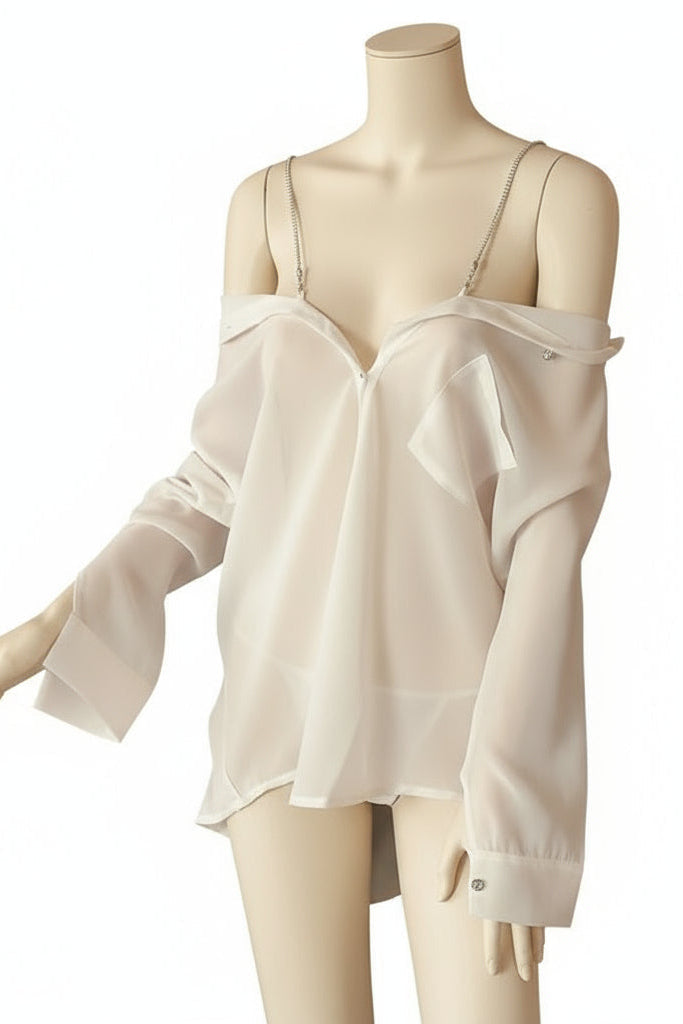 Let Your Confidence Take Over – 3 Piece Set with Panty & Shoulder Chain