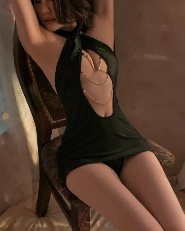 Make The First Move Tonight – 2 Piece Set with Panty